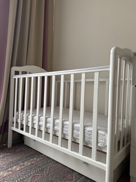 Манеж-кровать детский