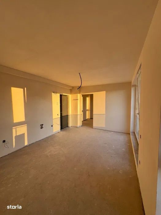 Apartament cu 3 camere,etaj intermediar,Marasti zona fabricii