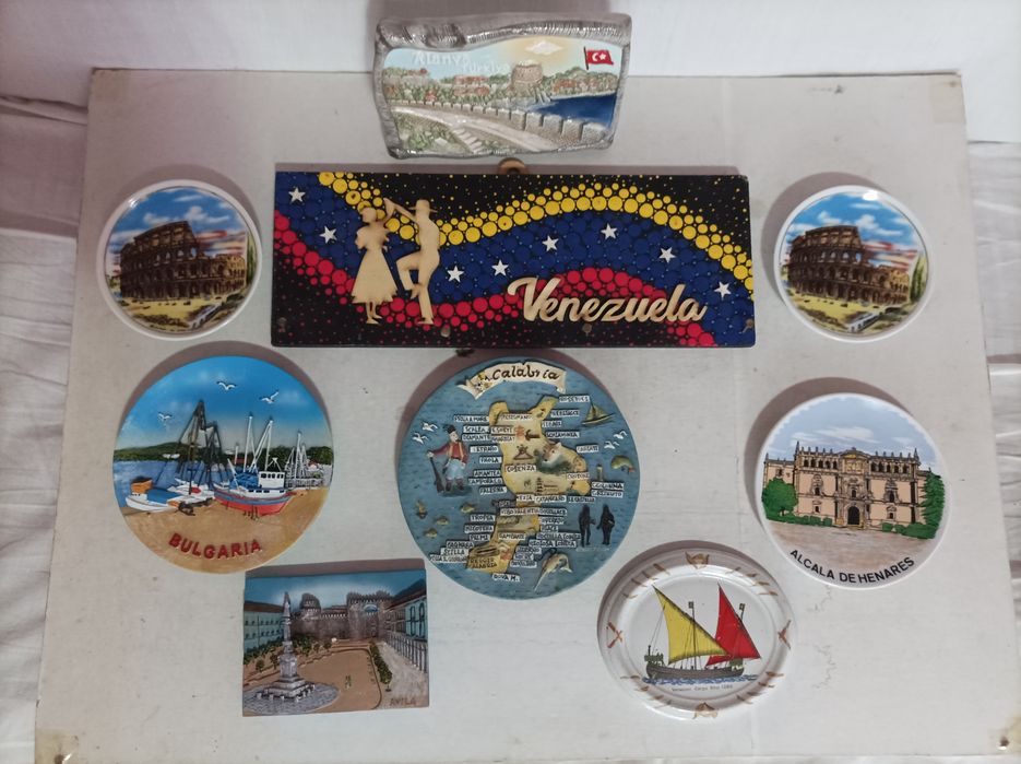 Diverse obiecte - Suveniruri - Brelocuri