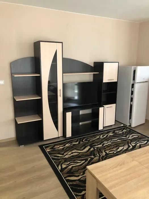 Дава се под наем Двустаен апартамент в София, Лозенец - 60 кв.м за 698.19 € - Снимка #1