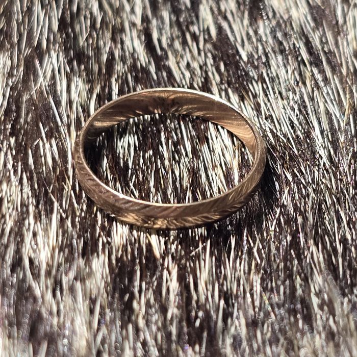 Tilla uzuk proba 585