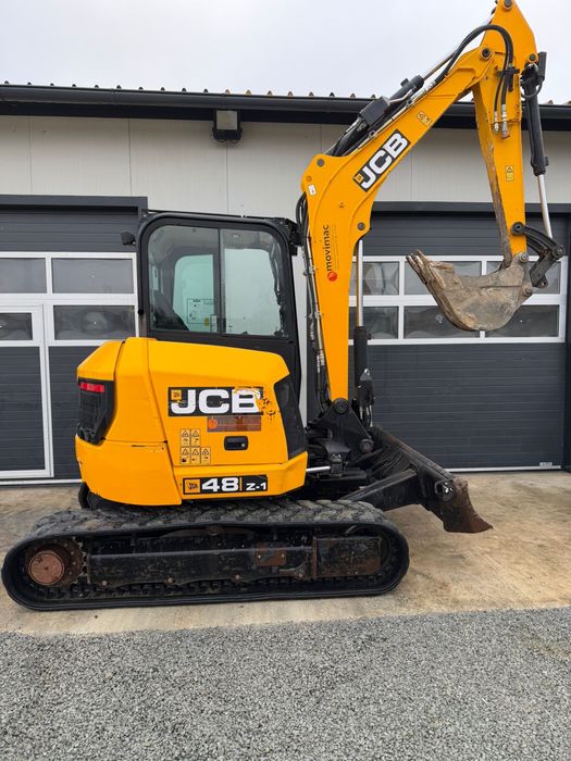 Miniescavator jcb 5 tone