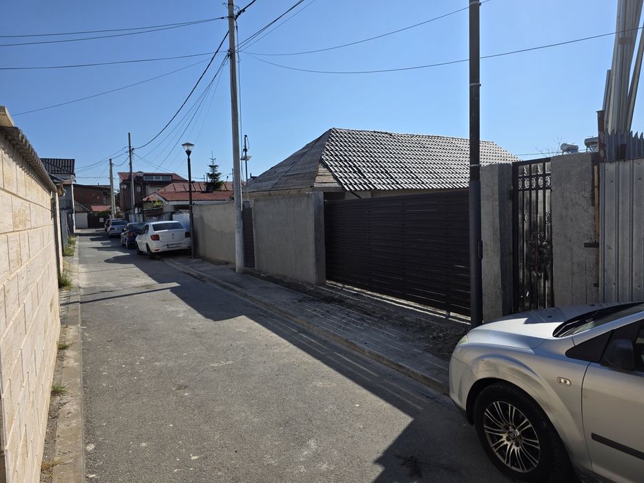 Casa de vanzare în orașul Pantelimon în curs de amenajare