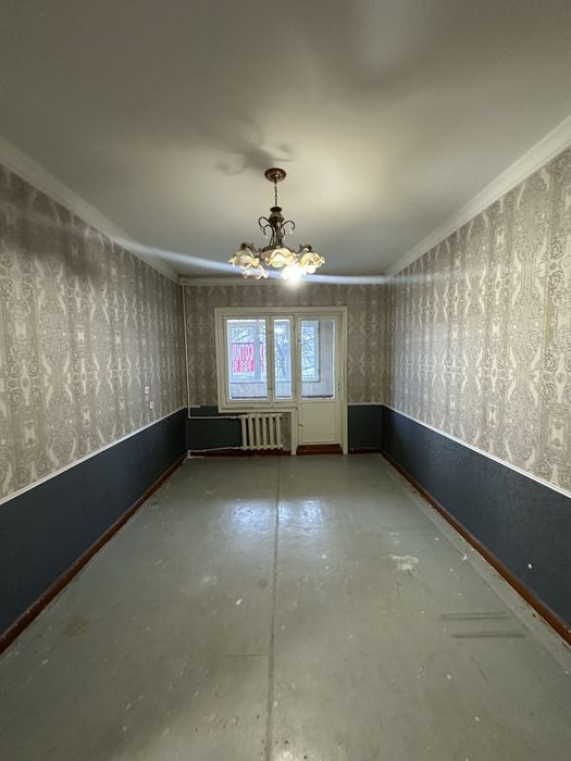 Ibn sino 1 3/2/5 uy sotiladi Ozimizaniki 3xonali remont qberiladi