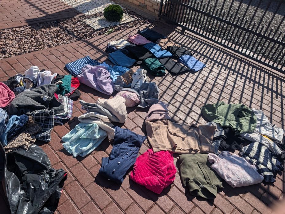 Lot Haine Pantaloni,bluze,Rochii dama marimi L-XL 100 buc +