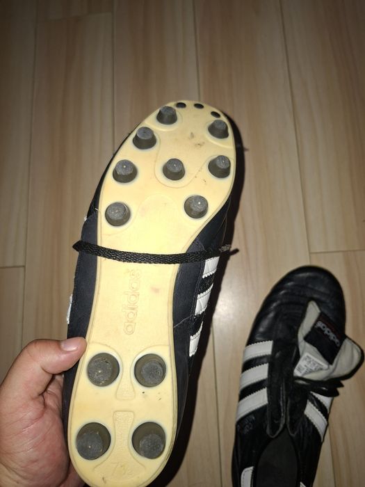 Ghete turnate adidas cupa mondiala