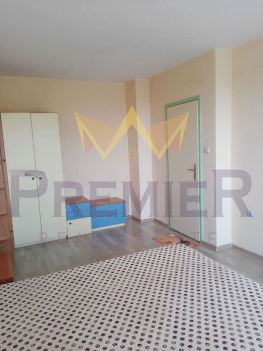 2-стаен в Варна-Чаталджа площ 70 цена 500