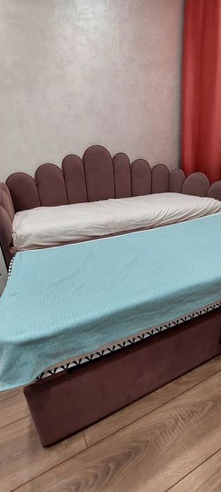 Продам кровать для двух принцес