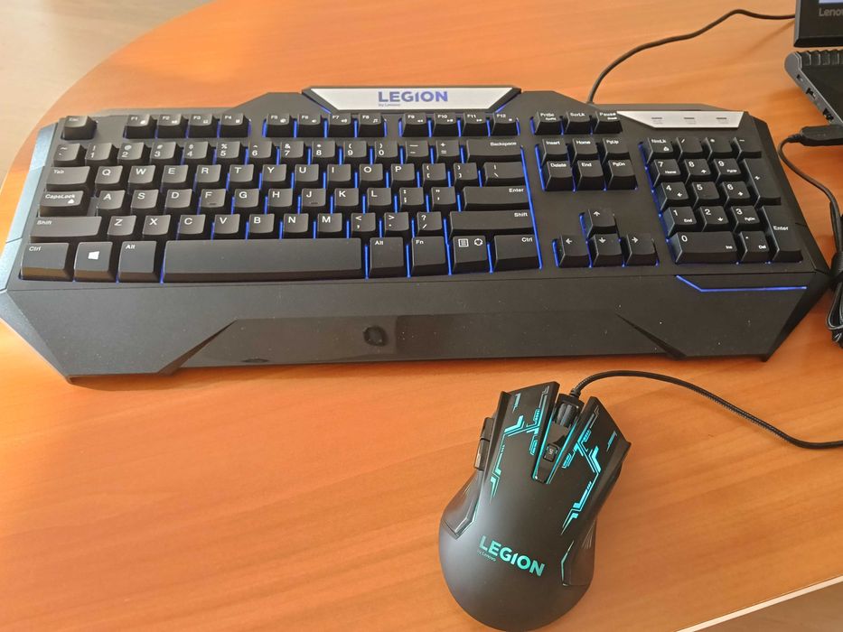 Laptop Gaming Lenovo Legion Y520-15IKBN