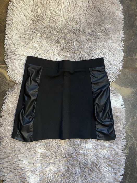 Дамски поли различни видове