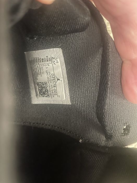 Ghete nike jordan marime 34