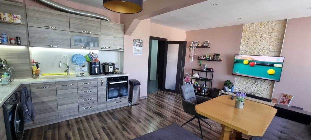 Продава се Тристаен апартамент в Разград, Бели Лом - 105 кв.м за 1700 €/кв.м - Снимка #3