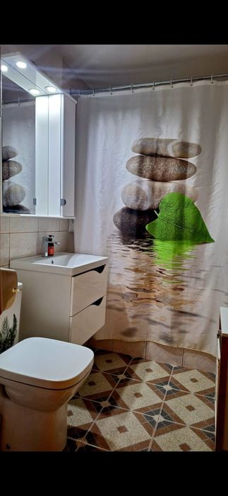 Proprietar închiriez apartament 3camere