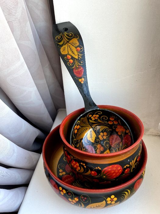 Деревянная посуда хохлома