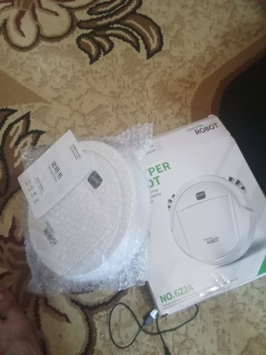Робот пылесос Sweepin Robot