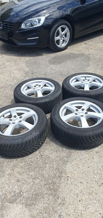 Гуми с ляти джанти 215x55x16 VOLVO V60