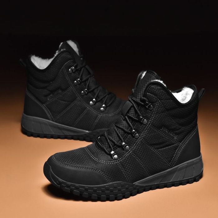 Продается кроссовки