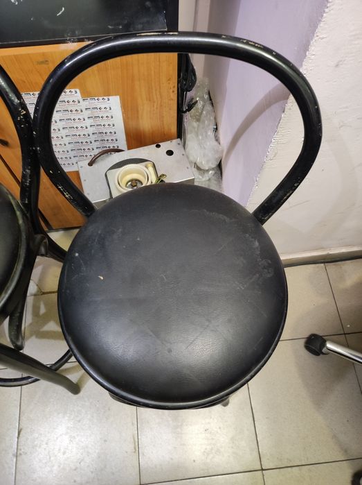 Scaune lemn tapitate