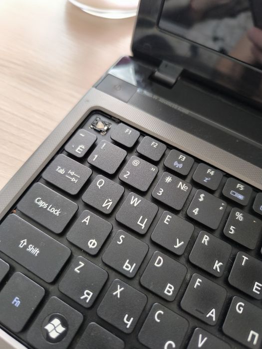 Продам ноутбук Acer (есть Kaspi RED)