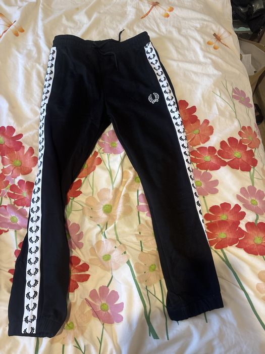 Fred Perry екип за пролетта