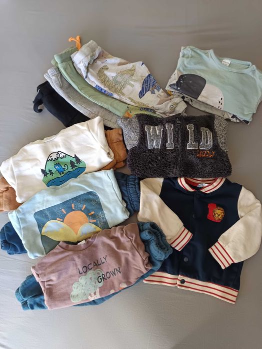 Лот дрехи за бебе момче 74/80