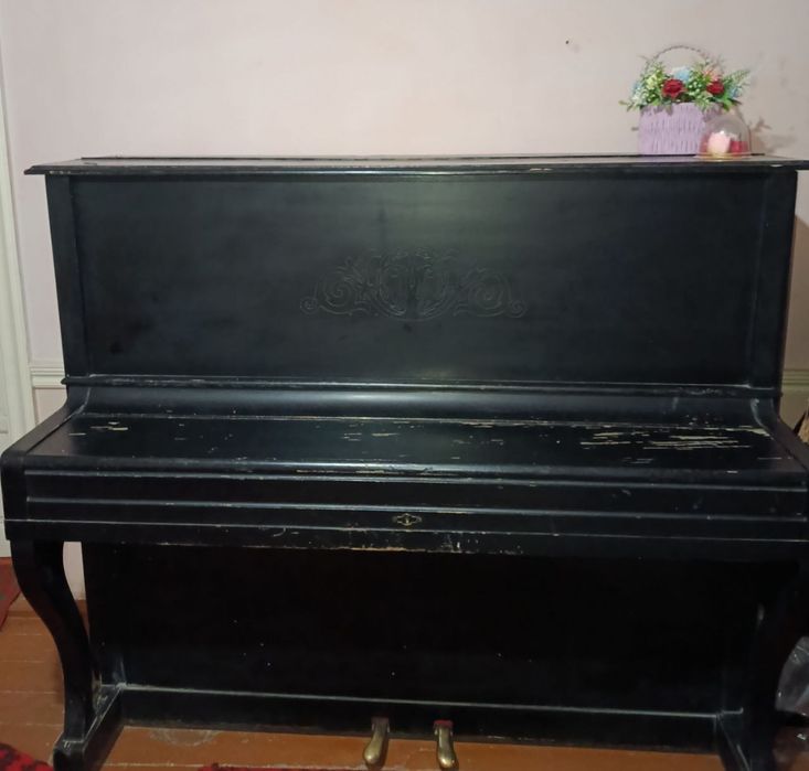 Пианино Беларус.