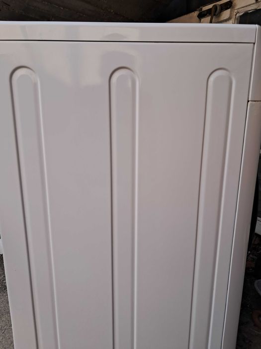 Mașină de spălat Whirlpool cu uscator, an 2020 cu usa blocată