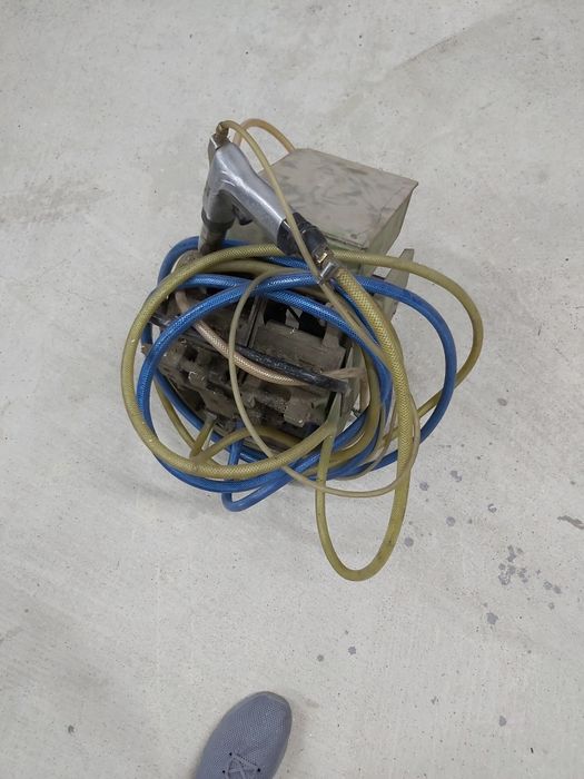 Преносима винтонавивна машина Powasert- Германия за дограма