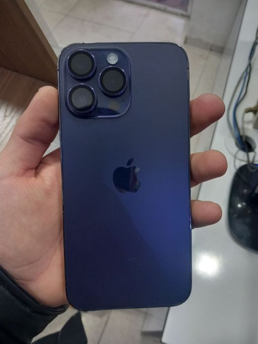 Srochni sotiladi 14pro max