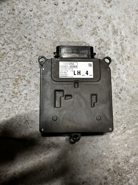 Calculatir far toyota rav 4.cod:89907-42060.