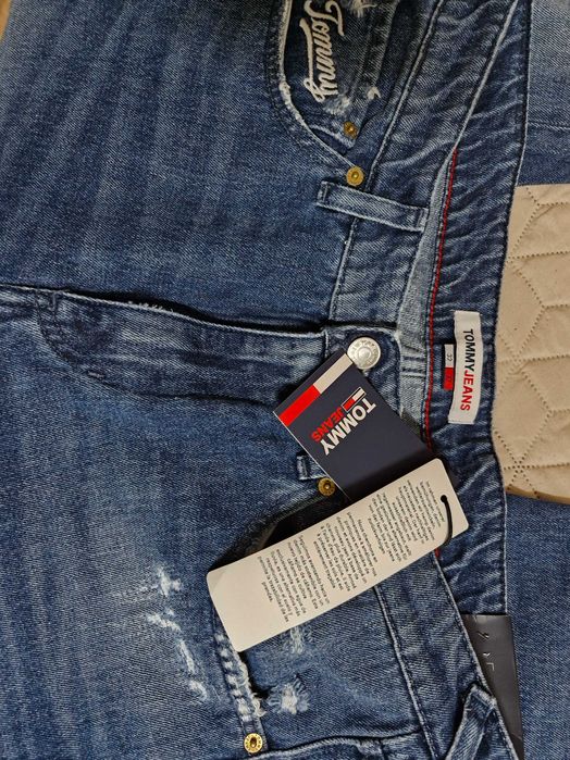 Дънки Tommy Jeans