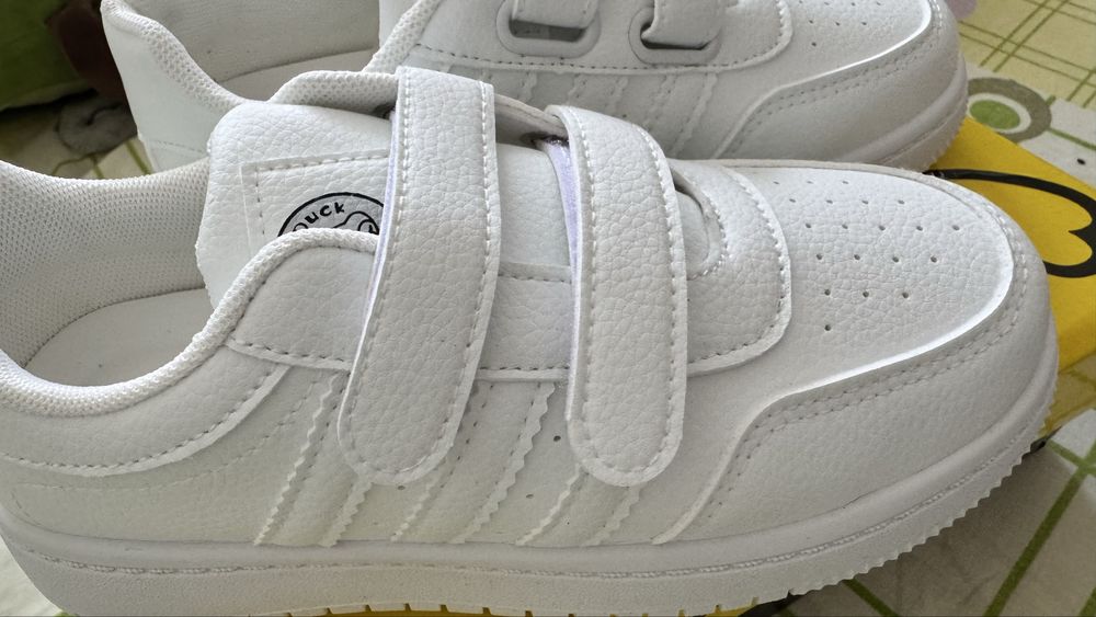 Продам Детские кеды