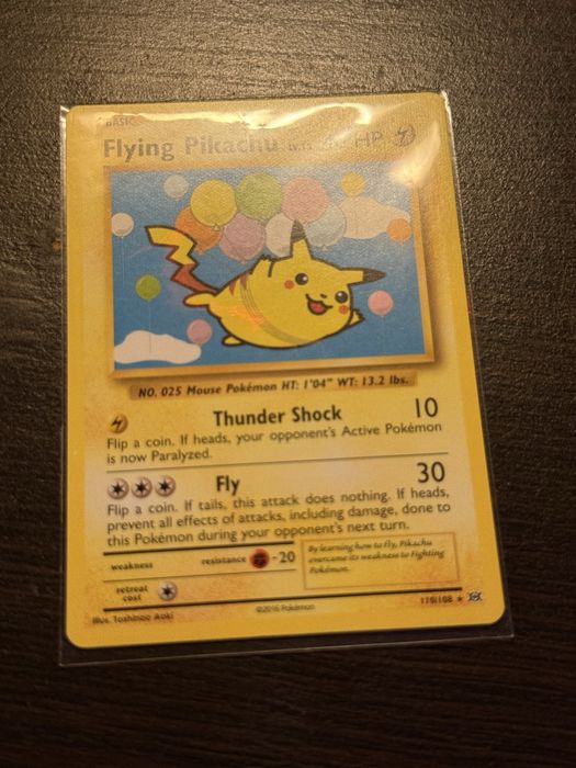 2016 Pokemon XY Evolutions 110 Flying Pikachu