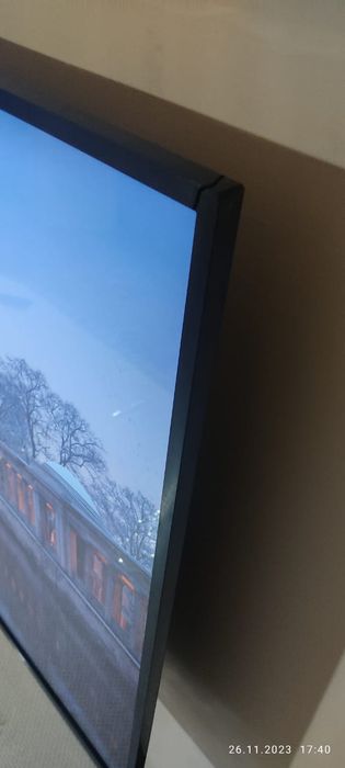 Продаю телевизор LG 4K 65 дюймов