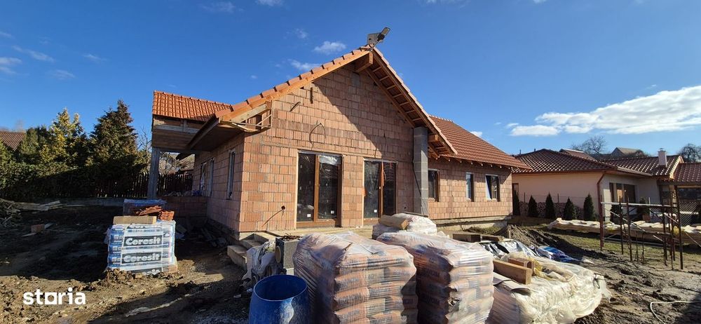 De vanzare casa pe un singur nivel -Sangeorgiu de Mures