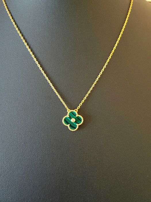 Дамско колие с детелина от зелен малахит - Van Cleef & Arpels VCA