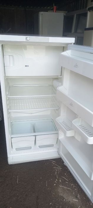 Срочно продам холодильник