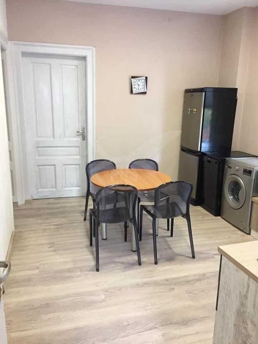 Продава се Етаж от къща в Пловдив, Център - 85 кв.м за 2589 €/кв.м - Снимка #3