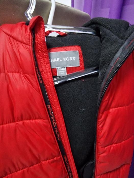 Combinezon bebeluși 0-6 luni MK și H&M