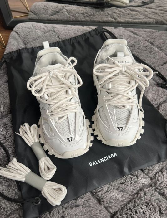 Balenciaga Track full box