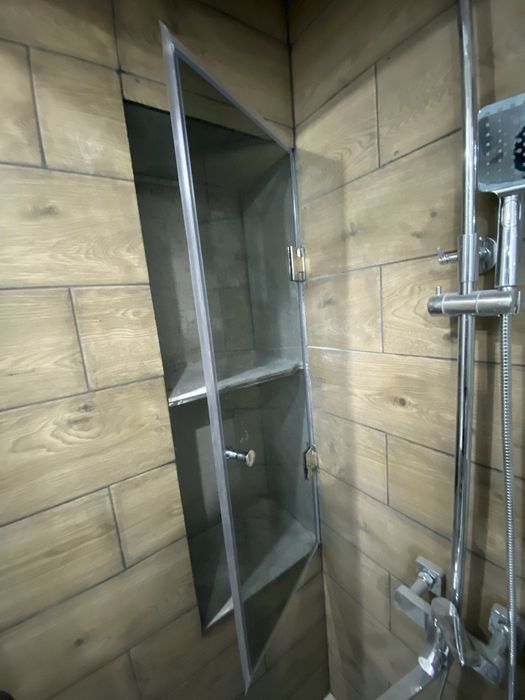 Душевая кабина и Зеркала