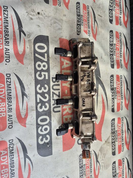 Rampa de injectoare cu injectoare Volkswagen Passat B6 1.4 tsi CAXA