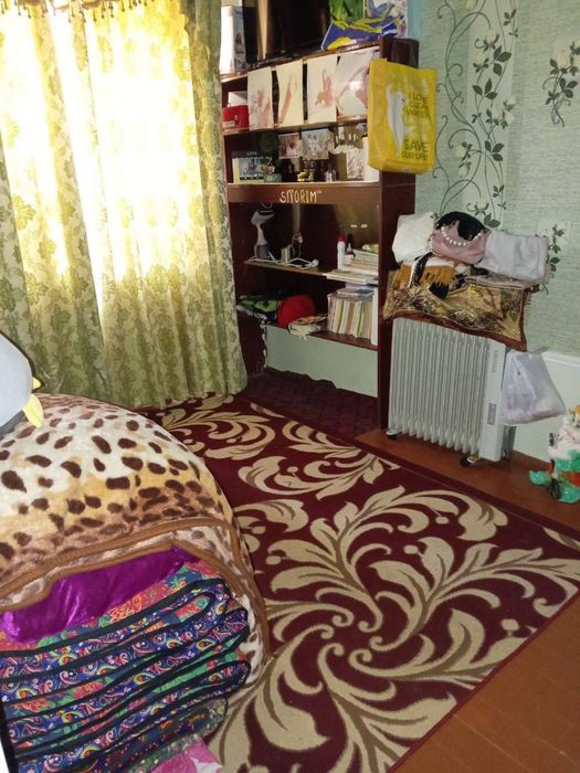 Продам 3х кв, в гор Янгиюль, своя
