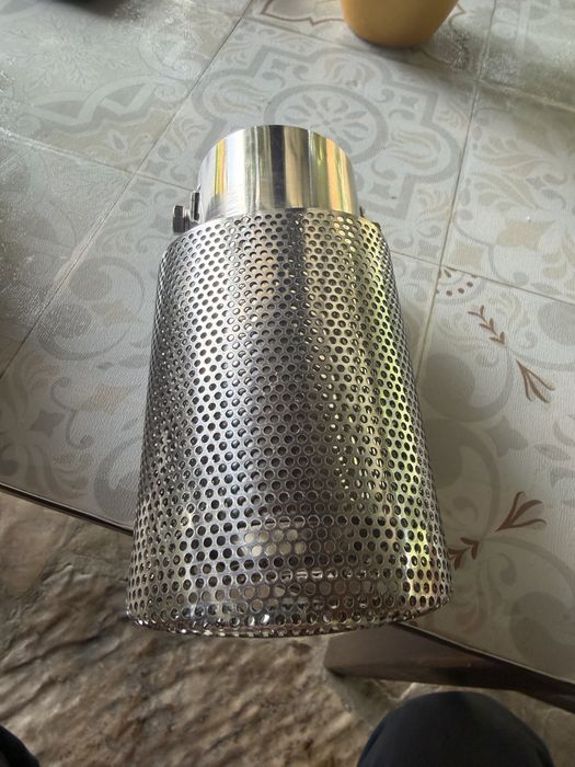 Двоен накрайник за ауспух