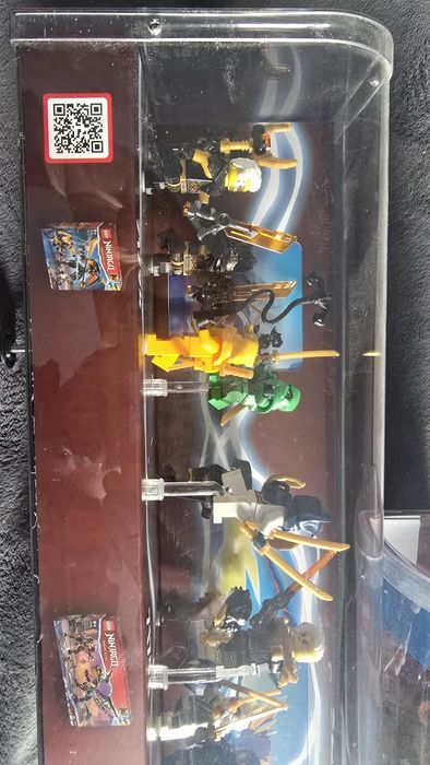 Lego дисплей свален от магазин
