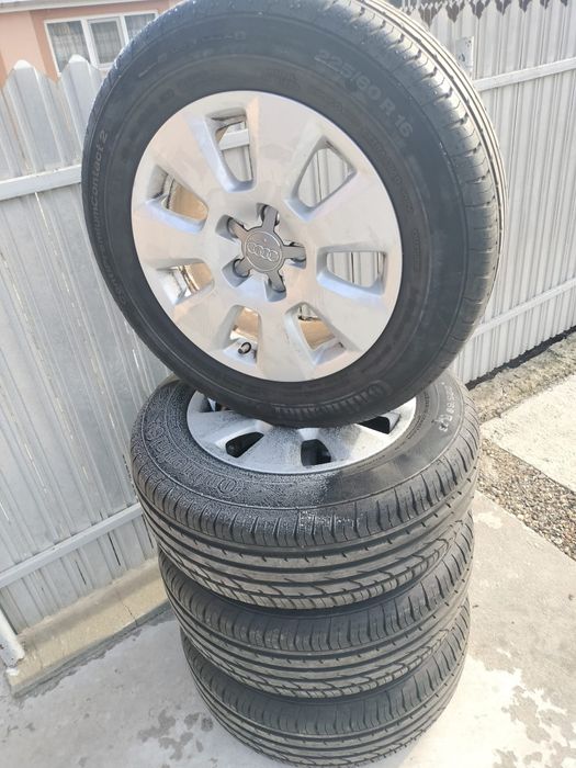 Vând jante audi R16