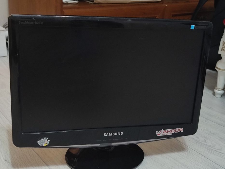 Монитор Samsung SyncMaster B2030