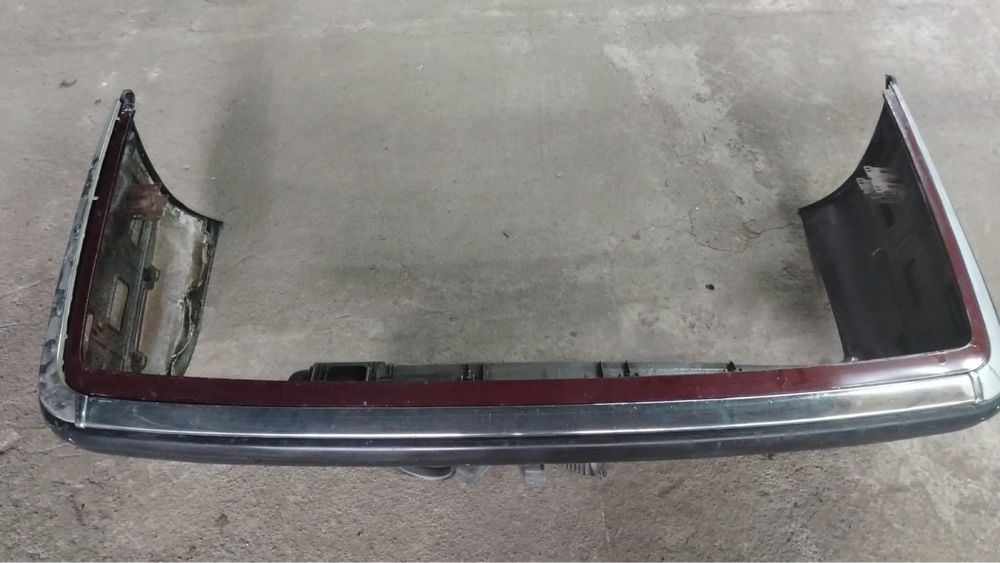 Задний бампер бмв е32