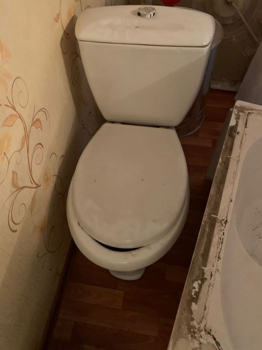 душевая кабина Унитаз Раквина