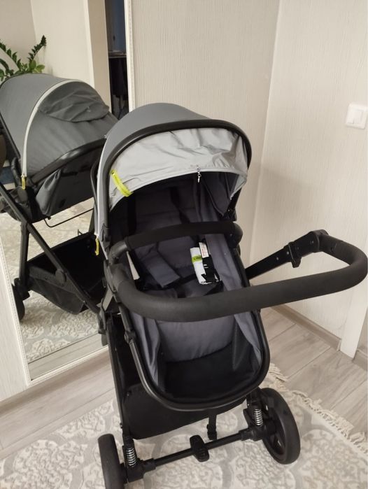 Коляска “Happy Baby Linda”